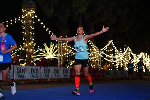 BIB: 100, 1010, 42585
                            <button type="button" onclick="openModal(19620289)" class="btn btn-primary btn-sm float-right btn-popup" data-toggle="modal" data-target=".modal-high-quality">
                        <i class="fas fa-shopping-cart"></i> Add to Cart
                    </button>
                                            <button type="button" onclick="isThisMe(19620289, true)" class="btn btn-success btn-sm float-right btn-popup btn-isme hidden" data-toggle="tooltip" data-placement="bottom" title="นี่คือรูปของคุณใช่ไหม คลิกที่นี่เพื่อเอาเข้าอัลบั้ม">
                        <i class="fas fa-plus"></i> Add to album
                    </button>
                    <button type="button" onclick="isThisMe(19620289, false)" class="btn btn-warning btn-sm float-right btn-popup btn-isnotme hidden">
                        <i class="fas fa-ban"></i> Remove from album
                    </button>